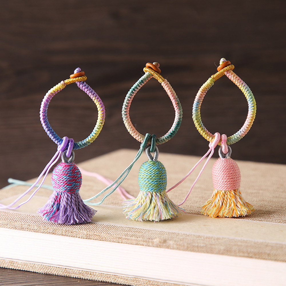พู่ไหมพรมฝ้าย 2 ชิ้น สีไล่เฉด  - Sewing Thread In Textile บทวิจารณ์และราคา